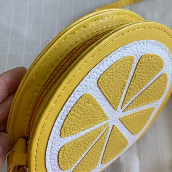LAST PRICE DROP! Lemon Purse - Picture 11 of 11